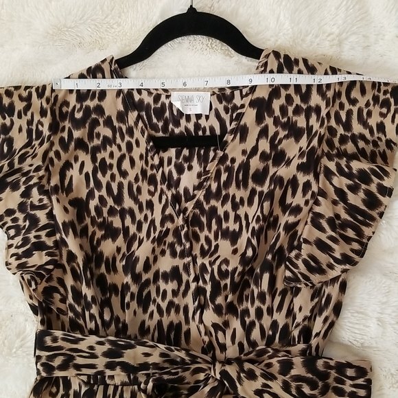 NWOT Sienna Sky Cheetah/Leopard Print Ruffle Sleeve Dress size S - Picture 7 of 13